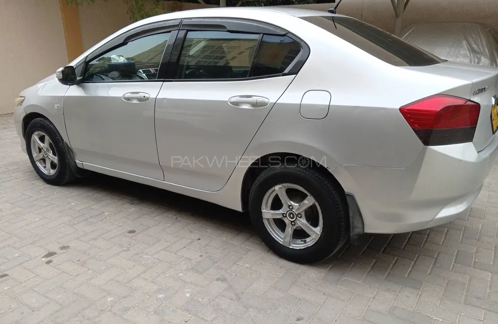 Honda City 2009 for Sale in Karachi Image-1