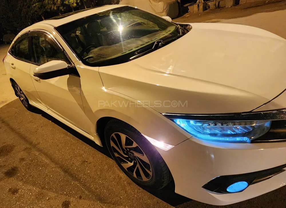 Honda Civic 2016 for Sale in Karachi Image-1