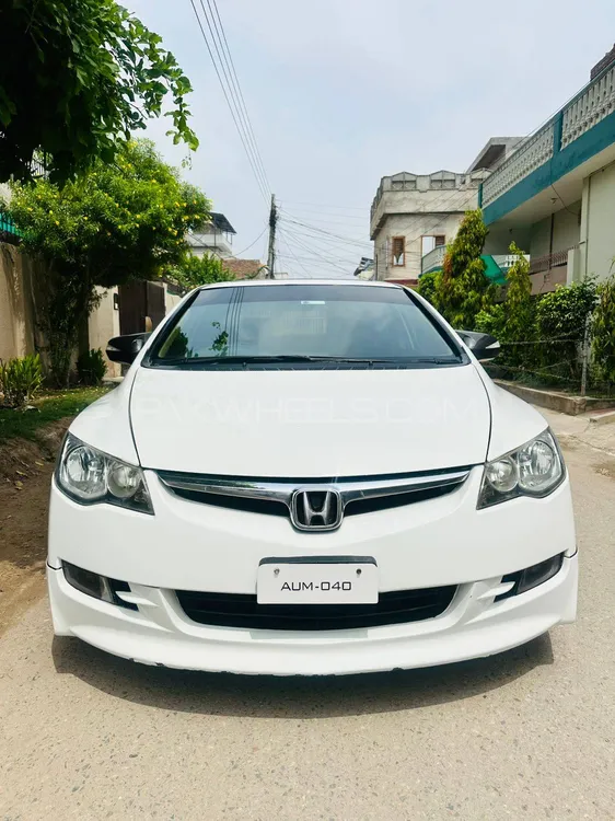 Honda Civic 2010 for Sale in Multan Image-1