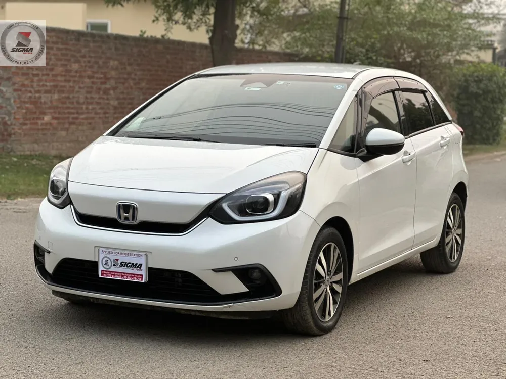 Honda Fit 2020 for Sale in Lahore Honda Fit 2020 for Sale in Lahore Image-3