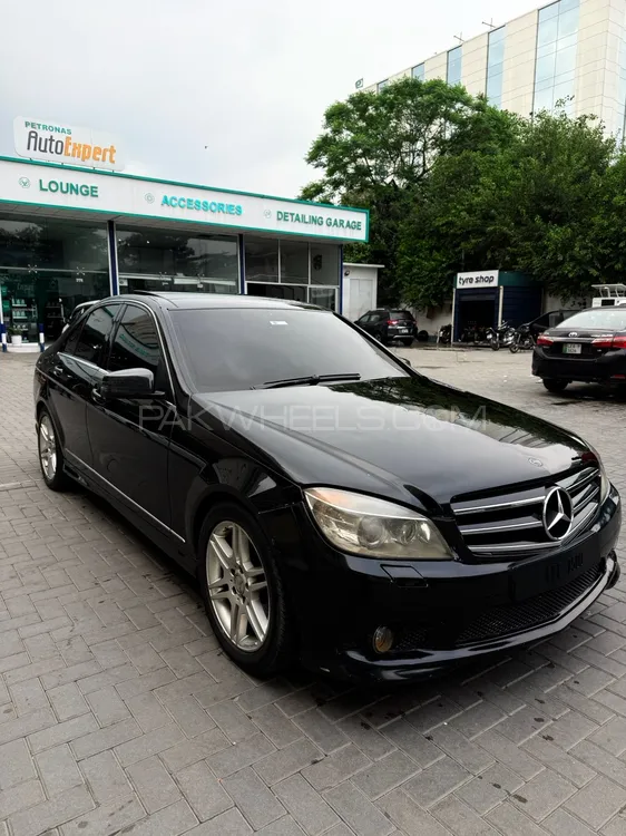 Mercedes Benz C Class 2008 for Sale in Lahore Image-1