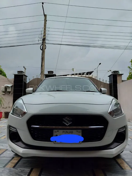 Suzuki Swift 2023 for Sale in Gujranwala Image-1