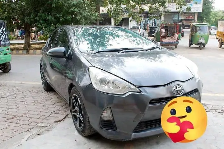 Toyota Aqua 2015 for Sale in Lahore Image-1
