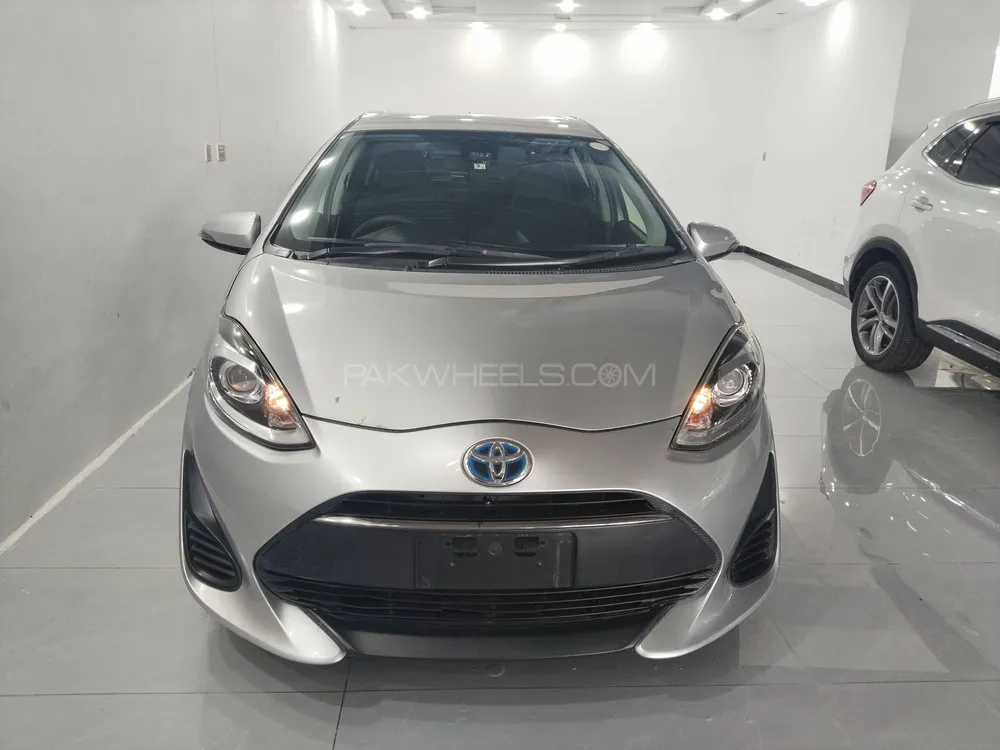 Toyota Aqua 2018 for Sale in Islamabad Image-1