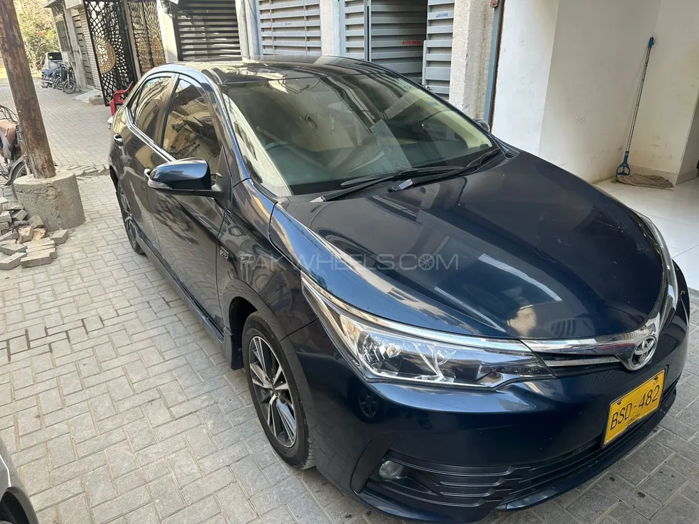 Toyota Corolla 2019 for Sale in Karachi Image-1