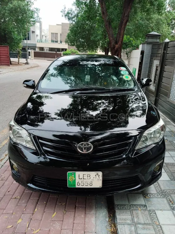 Toyota Corolla 2013 for Sale in Lahore Image-1