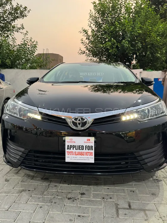 Toyota Corolla 2018 for Sale in Islamabad Image-1