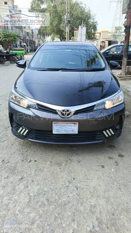 Toyota Corolla 2017 for Sale in Karachi Image-1