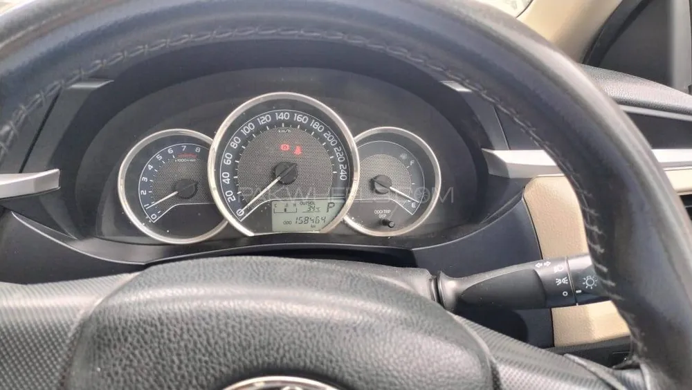 Toyota Corolla 2017 for Sale in Lahore Image-1