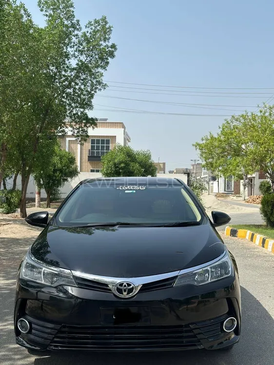 Toyota Corolla 2018 for Sale in Islamabad Image-1