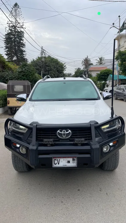 Toyota Hilux 2016 for Sale in Karachi Image-1