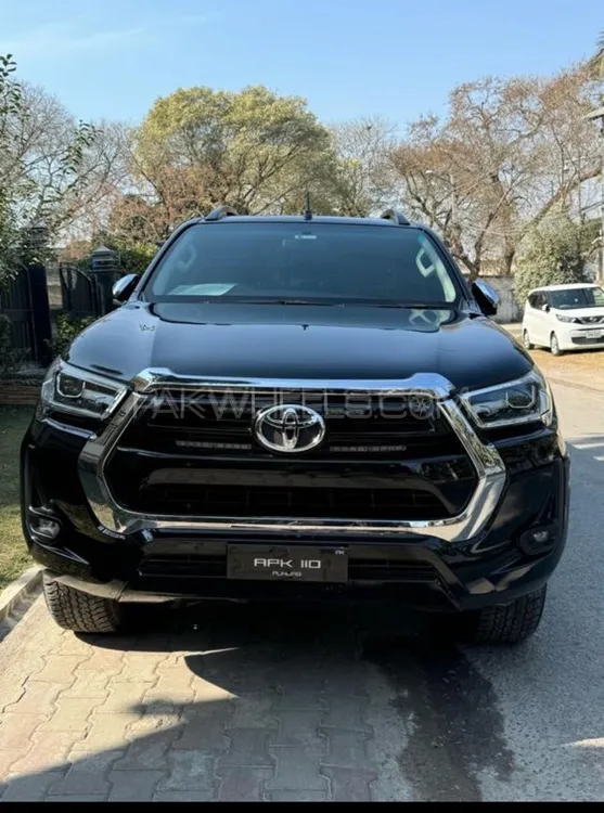Toyota Hilux 2023 for Sale in Lahore Image-1