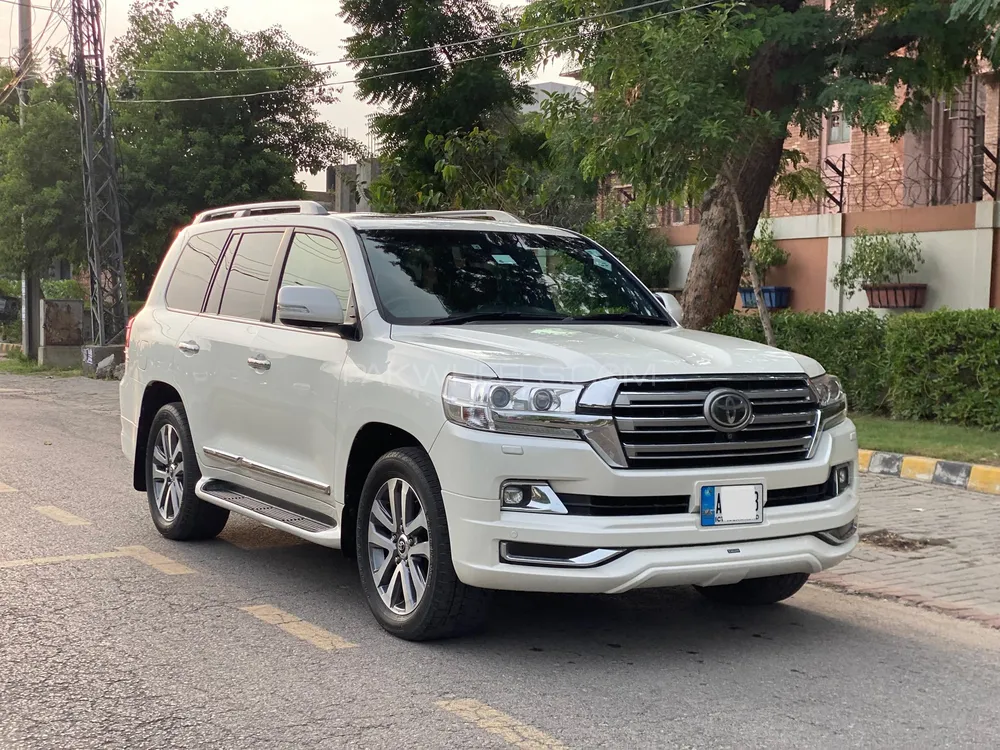 Toyota Land Cruiser 2016 for Sale in Lahore Image-1