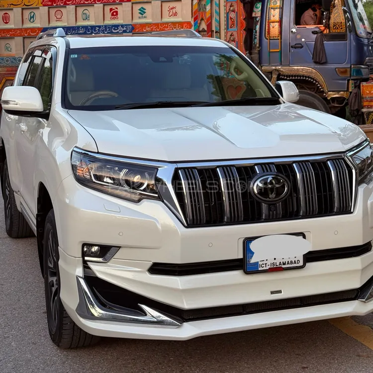 Toyota Prado 2021 for Sale in Islamabad Image-1