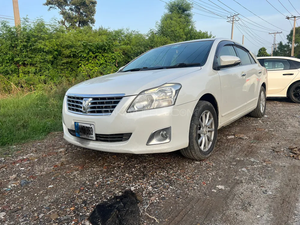 Toyota Premio 2015 for Sale in Islamabad Image-1