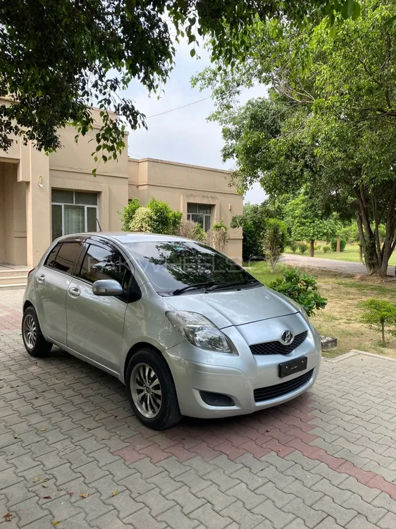 Toyota Vitz 2010 for Sale in Rawalpindi Image-1