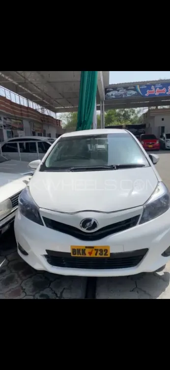 Toyota Vitz 2011 for Sale in Bannu Image-1