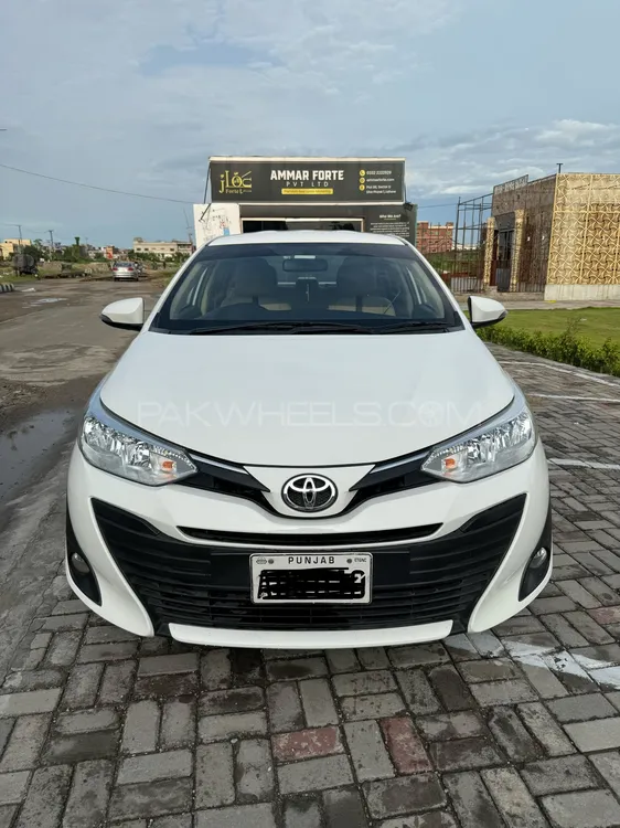 Toyota Yaris Sedan 2021 for Sale in Gujranwala Image-1