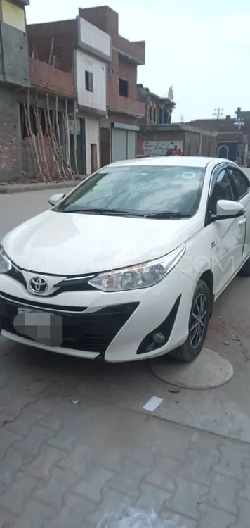 Toyota Yaris Sedan 2021 for Sale in Lahore Image-1