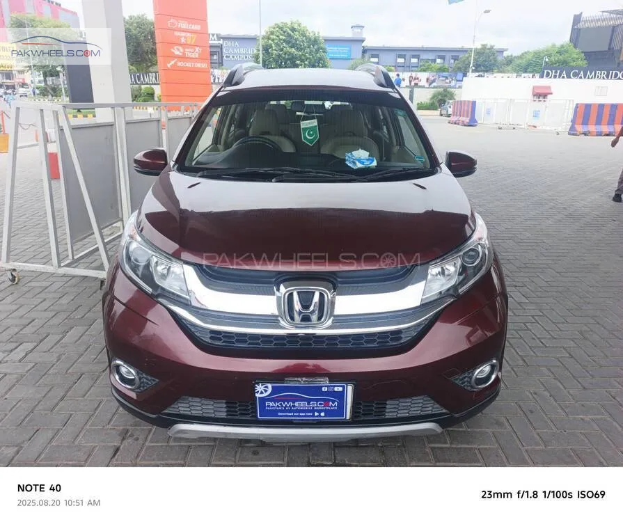Honda BR-V 2017 for Sale in Lahore Image-1