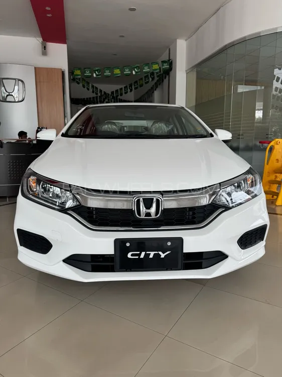 Honda City 2025 for Sale in Faisalabad Image-1
