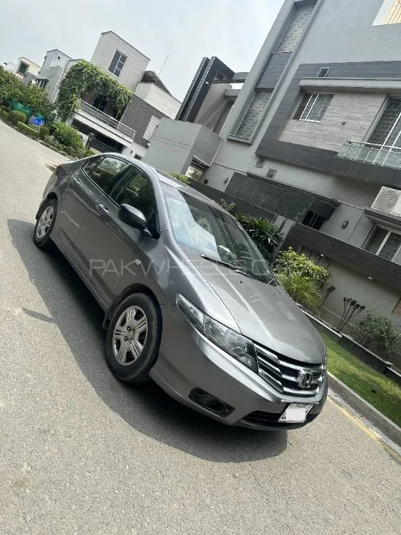 Honda City 2011 for Sale in Lahore Image-1