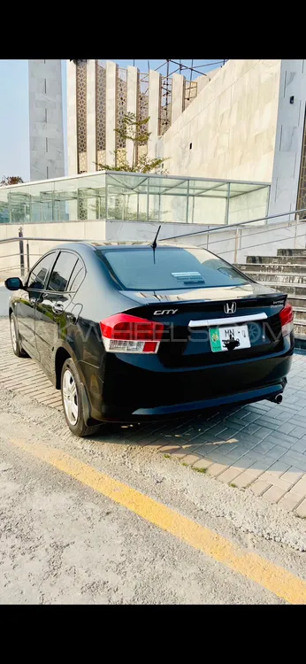Honda City 2011 for Sale in Multan Image-1