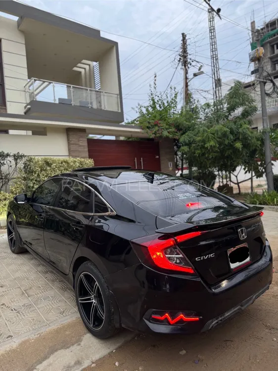 Honda Civic 2020 for Sale in Karachi Image-1