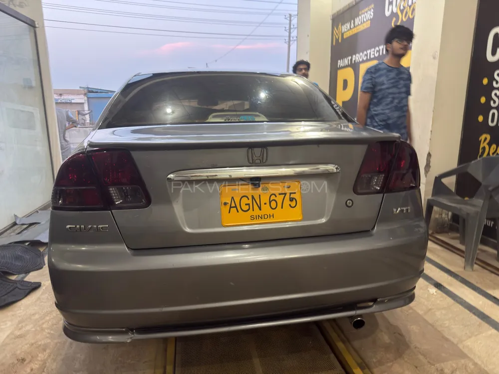 Honda Civic 2004 for Sale in D.G.Khan Image-1