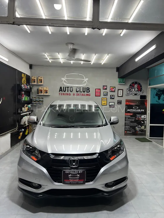 Honda Vezel 2014 for Sale in Abbottabad Image-1