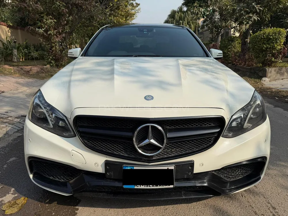 Mercedes Benz E Class 2009 for Sale in Islamabad Image-1
