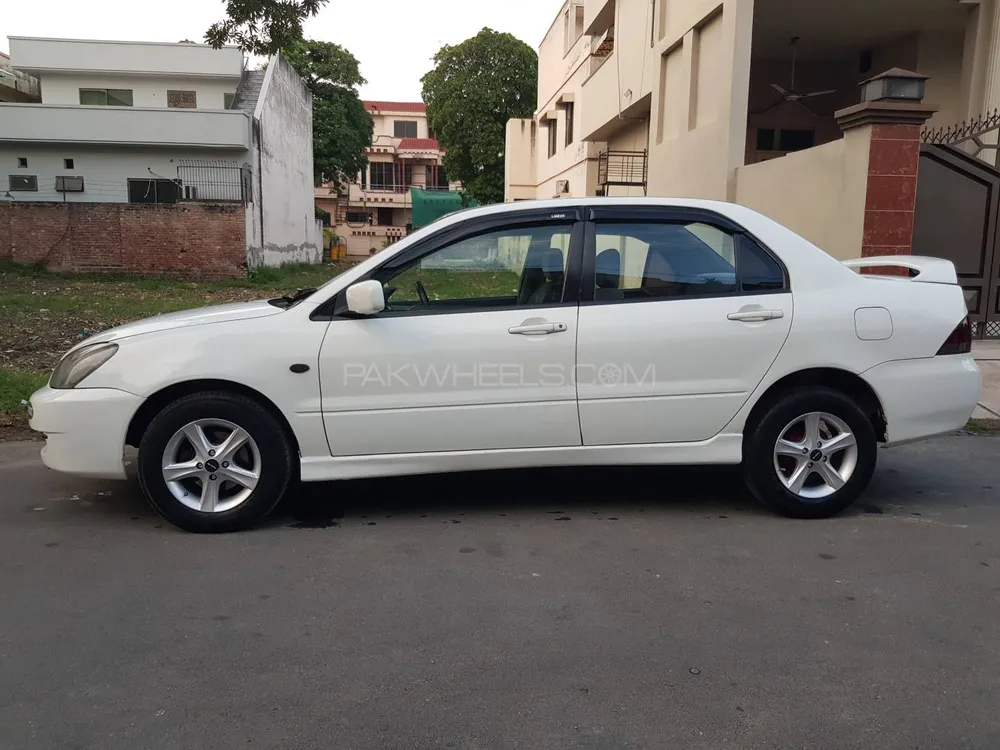 Mitsubishi Lancer 2007 for Sale in Gujranwala Image-1