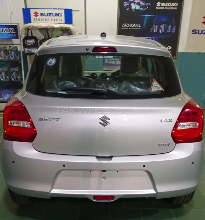 Suzuki Swift 2025 for Sale in Lahore Image-1