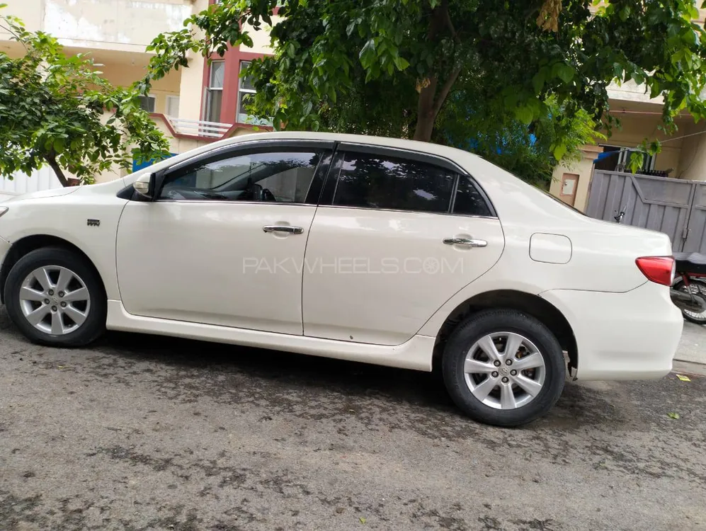 Toyota Corolla 2010 for Sale in Lahore Image-1