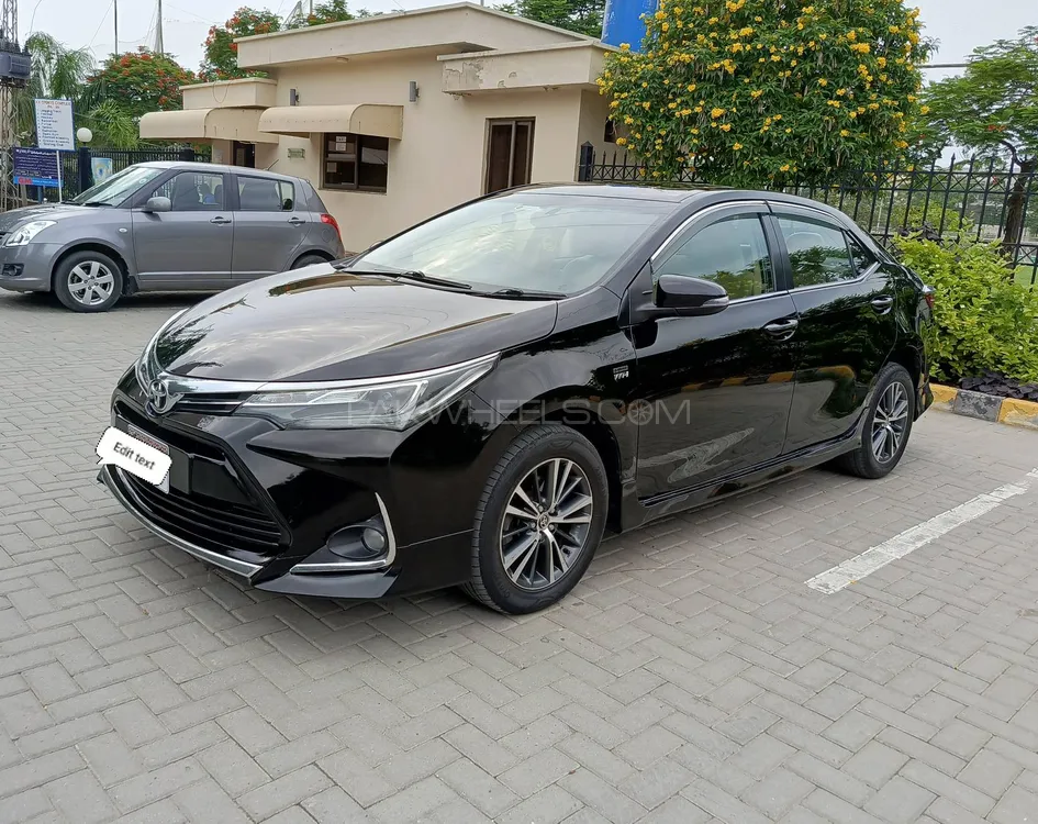 Toyota Corolla 2019 for Sale in Lahore Image-1
