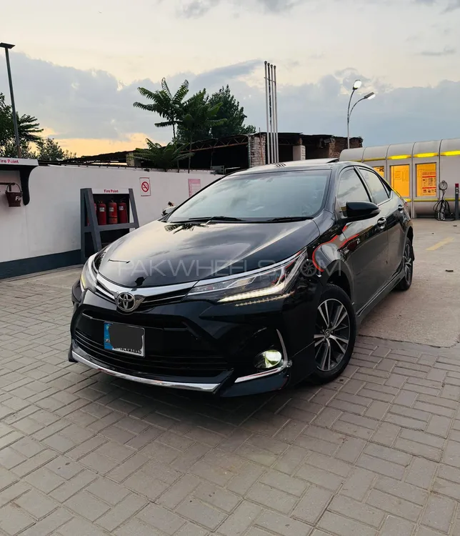 Toyota Corolla 2020 for Sale in Swat Image-1