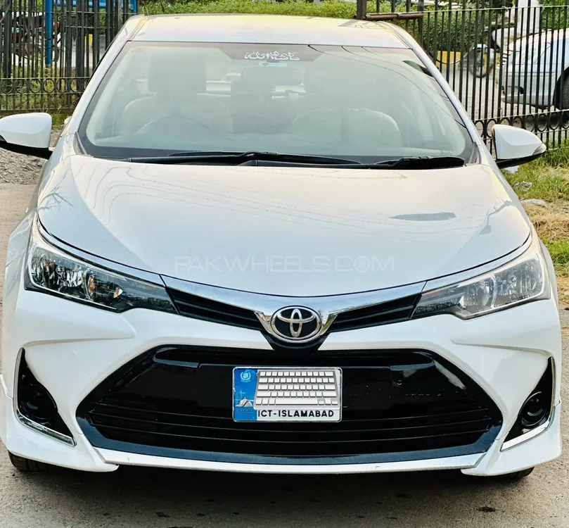 Toyota Corolla 2021 for Sale in Faisalabad Image-1