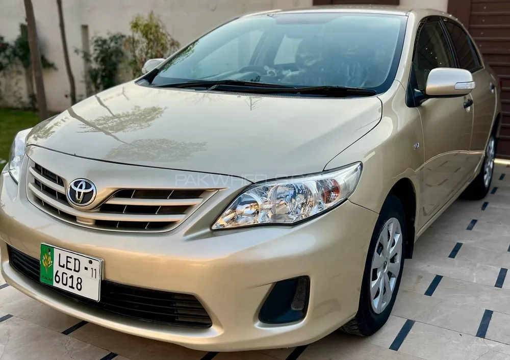 Toyota Corolla 2011 for Sale in Jhang Image-1