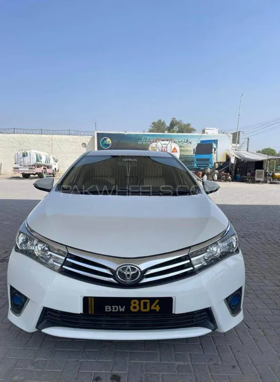 Toyota Corolla 2015 for Sale in Mian Channu Image-1