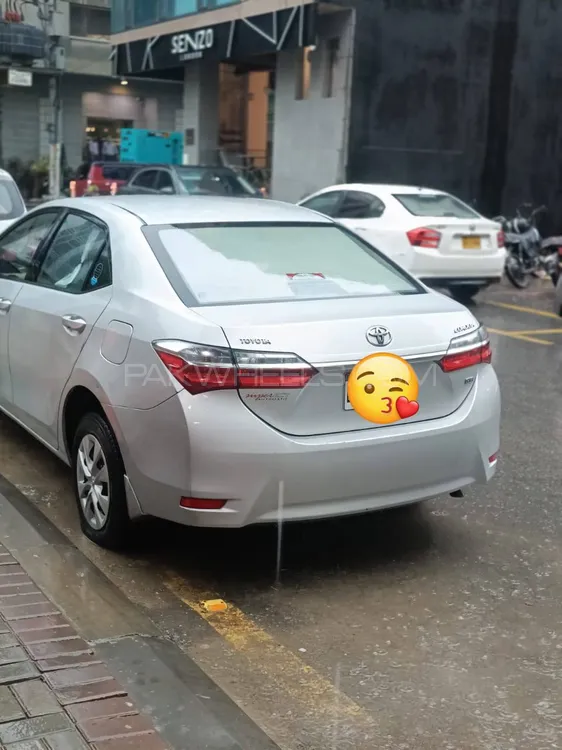 Toyota Corolla 2017 for Sale in Karachi Image-1