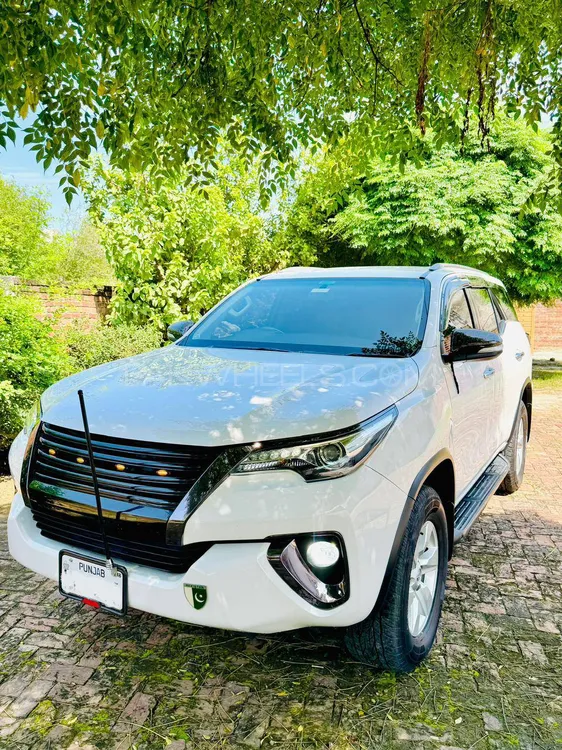 Toyota Fortuner 2018 for Sale in Sialkot Image-1
