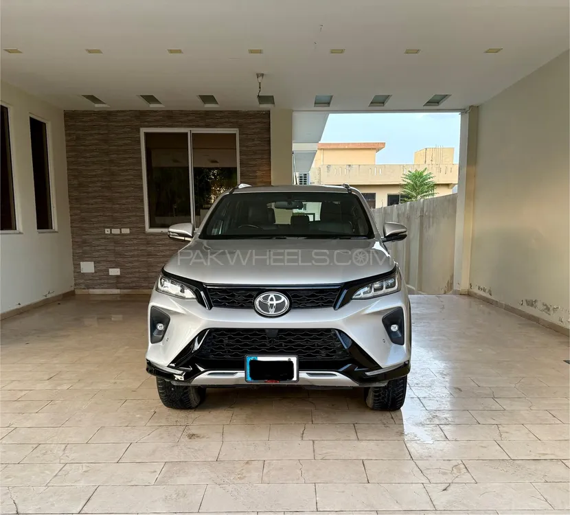 Toyota Fortuner 2022 for Sale in Islamabad Image-1