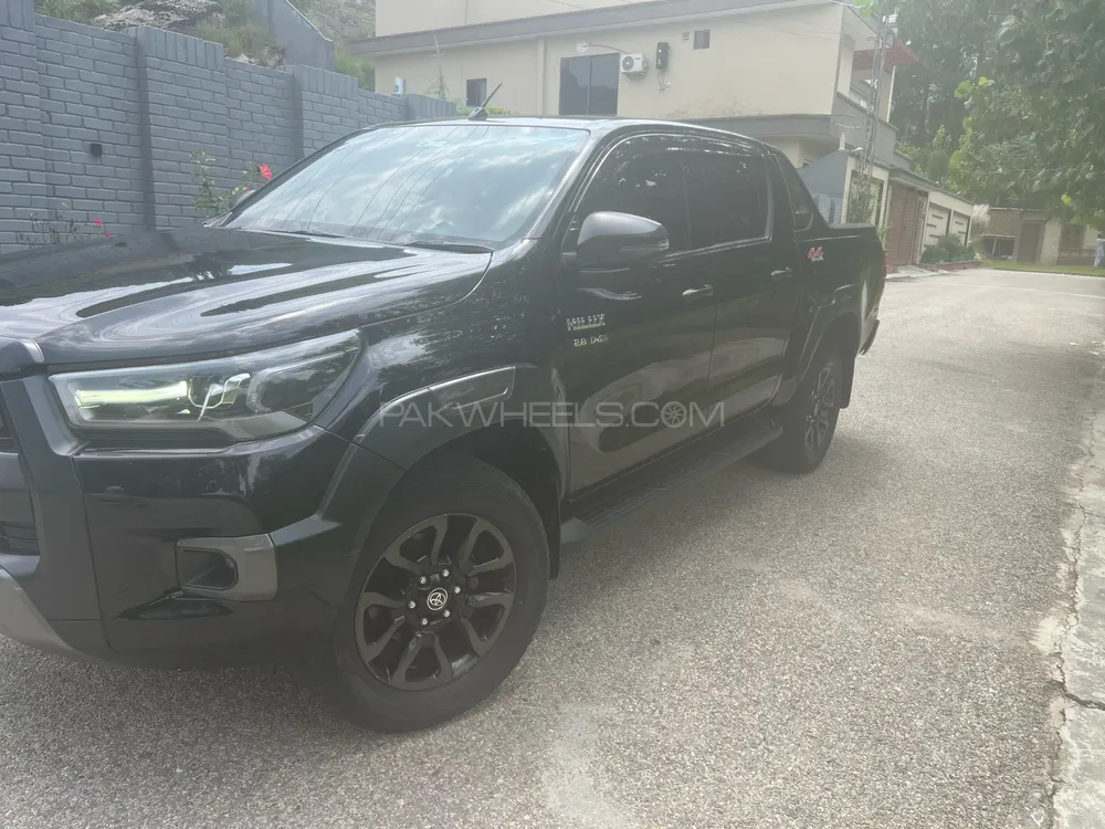 Toyota Hilux 2022 for Sale in Swat Toyota Hilux 2022 for Sale in Swat Image-2