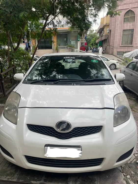Toyota Vitz 2008 for Sale in Islamabad Image-1