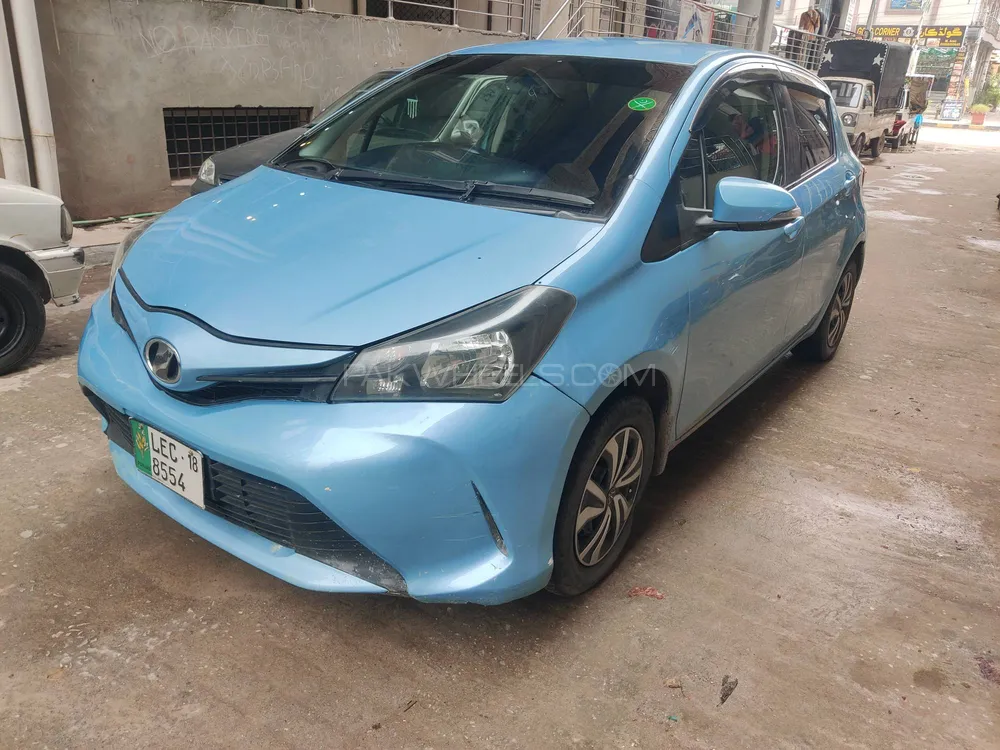 Toyota Vitz 2014 for Sale in Islamabad Image-1