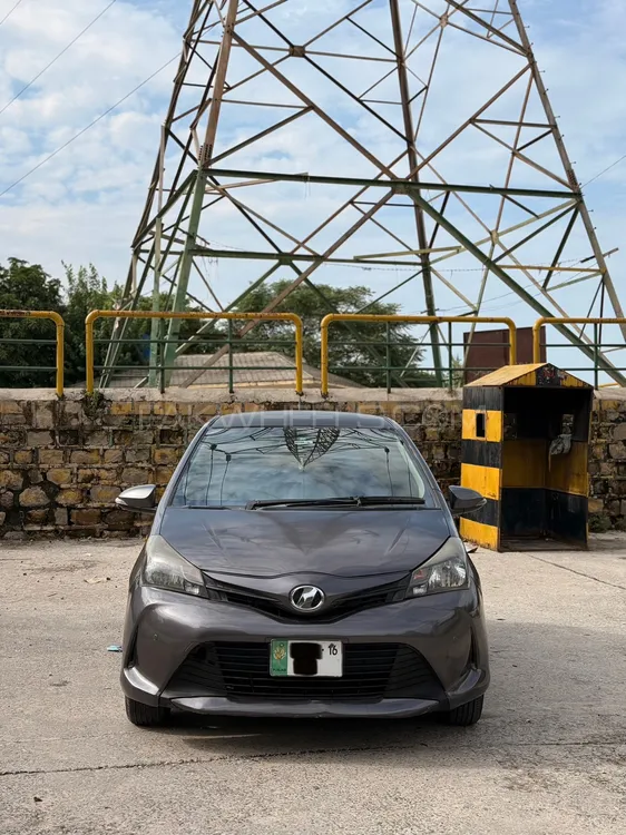 Toyota Vitz 2014 for Sale in Rawalpindi Image-1