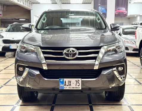 Toyota Fortuner 2.8 Sigma 4 2018