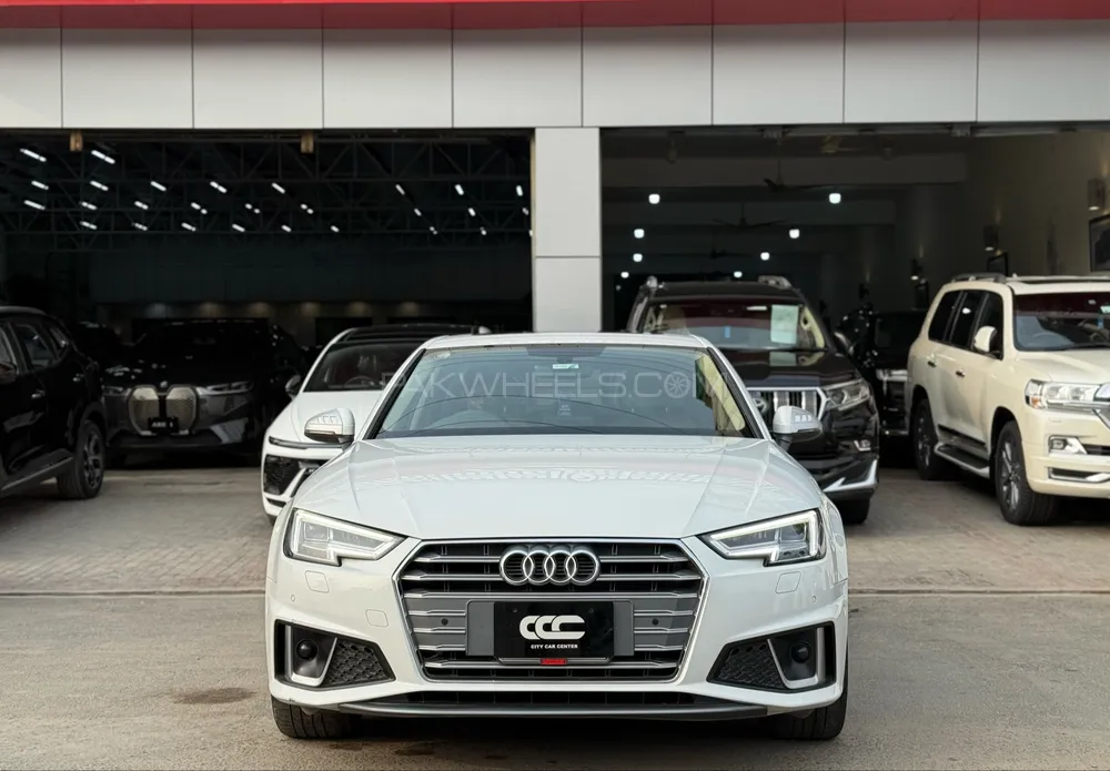 Audi A4 2016 for Sale in Lahore Image-1