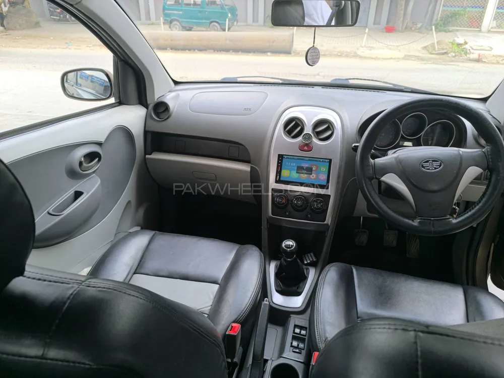 FAW V2 2017 for Sale in Lahore Image-1
