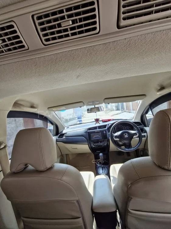Honda BR-V 2021 for Sale in Peshawar Honda BR-V 2021 for Sale in Peshawar Image-11